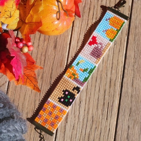 Handmade Fall inspied squares seed bead bracelet - Picture 1 of 4